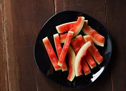 Đừng vứt vỏ dưa hấu, đây là 6 cách chế biến thành... món ăn ngon