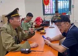 Lập biên bản xử phạt người xếp ghế giữ chỗ xem diễu binh rồi bán