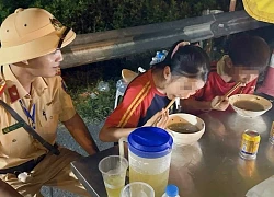 CSGT giúp đỡ 2 chị em bị lạc khi đi từ Thanh Hóa ra Hà Nội xem diễu binh