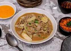 Dùng nguyên liệu "vua của thực phẩm tính kiềm" nấu món ăn dễ lại ngon, nước dùng sánh mịn rất hợp với cơm