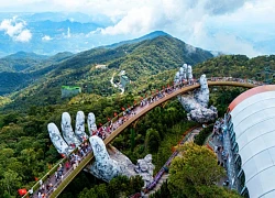 Hàng nghìn du khách check in đỉnh Bà Nà trong ngày đầu tiên của kỳ nghỉ lễ 2/9