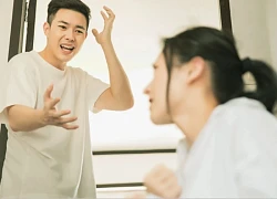 Một tin nhắn chuyển nhầm giữa đêm làm tôi hiểu vì sao chồng khăng khăng nghỉ lễ phải về ngoại