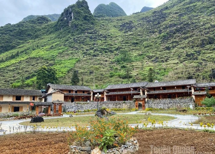 Pả Vi Hạ - Nơi bản sắc Mông thắp sáng giữa Cao nguyên đá Đồng Văn