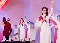 Phát hiện Bạch Nguyệt Quang tại Concert Quốc Gia đặc biệt: Visual sáng bừng không cần filter, đẹp đến nổi hết da gà