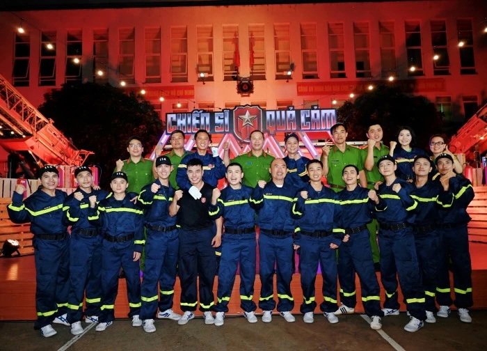 Tập 6 Chiến Sĩ Quả Cảm: 12 nghệ sĩ xúc động nói lời tạm biệt trong 1 thử thách khốc liệt