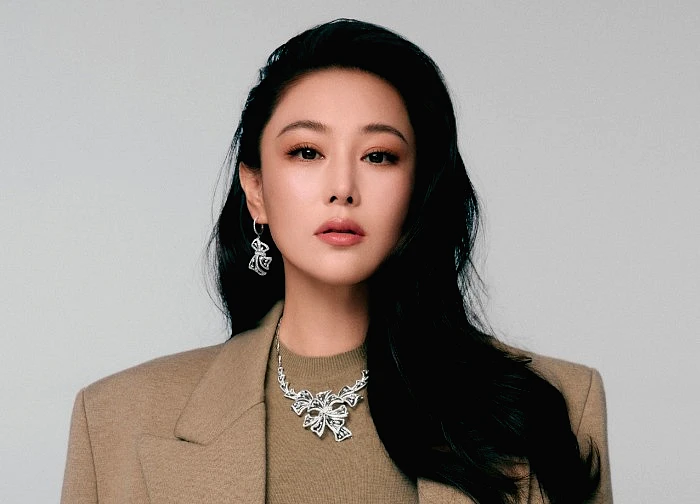 Bất ngờ với cuộc sống hiện tại của mỹ nhân thị phi không kém gì Phạm Băng Băng