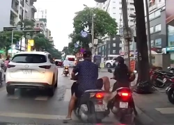 Xác định danh tính người đàn ông không đội mũ bảo hiểm còn húc xe, dọa đạp phụ nữ