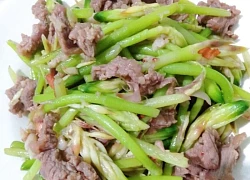Cây này tưởng chỉ lấy củ nhưng phần hoa cũng cực bổ dưỡng, mấy năm gần đây thành đặc sản, xào thịt bò cực ngon