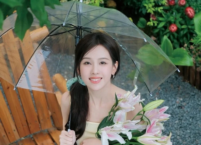 Chúc mừng 3 con giáp 'vận đỏ như son' sau ngày 4/9/2025, lương thưởng hậu hĩnh, tiền bạc ùa về chật két, tình duyên mặn nồng