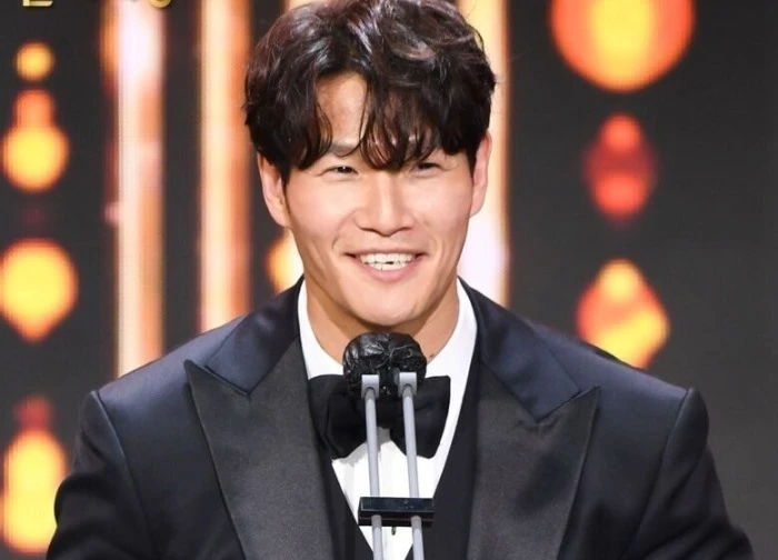 Đám cưới bí mật như 007 của Kim Jong Kook: V Jungkook (BTS) cùng dàn ...