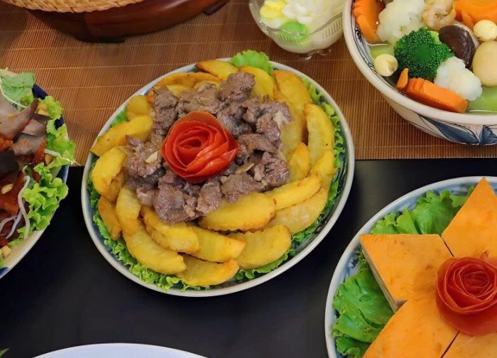 Gợi ý mâm cỗ cúng Rằm tháng 7 đầy đủ, ý nghĩa lại đẹp mắt, đem đến may mắn