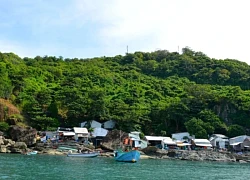 Hòn đảo nằm ở cực Nam Tổ quốc, không khách sạn, không nhà hàng, du khách nhận xét: "Chưa hề nghe tên"