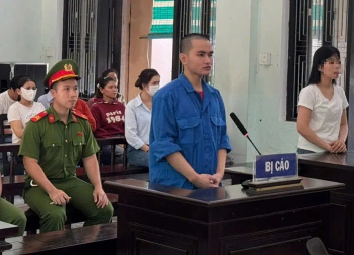 Người cha đầu độc con gái 9 tháng tuổi bằng thuốc diệt chuột