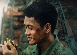 Tiến sát 500 tỷ, 'Mưa đỏ' đánh bại 'Lật mặt 7' với doanh thu cao thứ 2 lịch sử