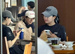 Tóm dính 1 "thánh ế showbiz" hẹn hò mỹ nhân kém 18 tuổi đẹp như Hoa hậu!