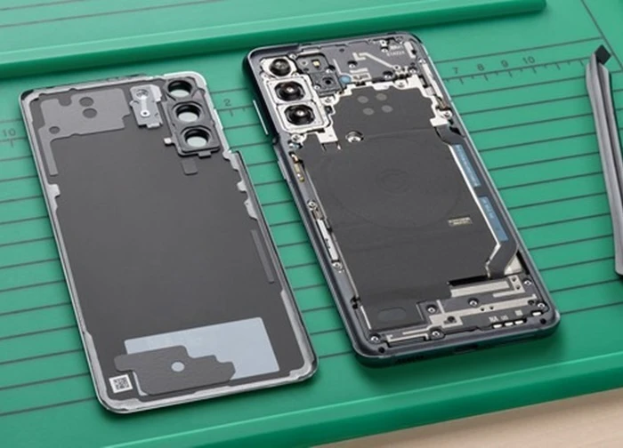 Vì sao smartphone Samsung khó sửa chữa?