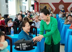 Chồng nhạc sĩ ủng hộ Việt Hương làm thiện nguyện