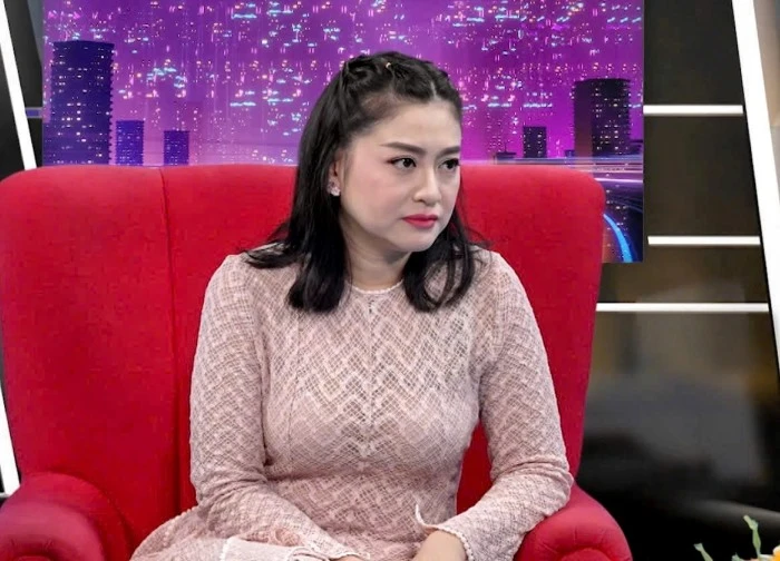Con gái nói về Kim Tử Long, từng buồn vì không được ba dìu dắt trong nghề