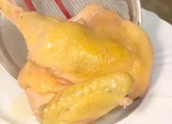 Khách ăn nửa con gà hết 7 triệu đồng: Phía nhà hàng giải thích