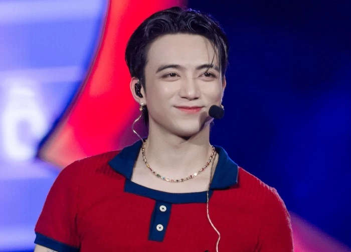 Là ai đã dụ dỗ SOOBIN thành ra như thế này?