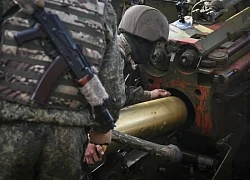 Nga dàn quân tiến công, tăng tốc giành trận địa trọng yếu khắp Ukraine