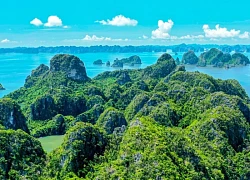 Ngắm vịnh Bái Tử Long từ tuyến đường bao biển đẹp nhất Việt Nam