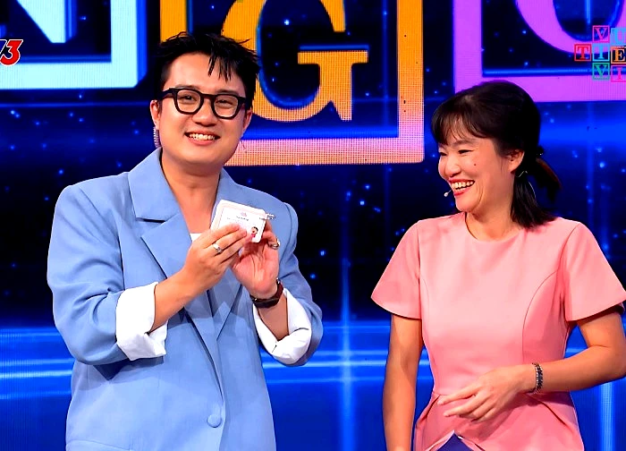 BTV Sơn Lâm thay NSND Xuân Bắc dẫn chương trình "Vua tiếng Việt" trên VTV