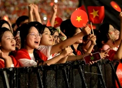 Nhạc cách mạng không còn giới hạn