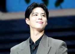 Park Bo Gum "rơi mặt nạ" hiền lành, lộ thái độ thô lỗ giữa sự kiện đông người?