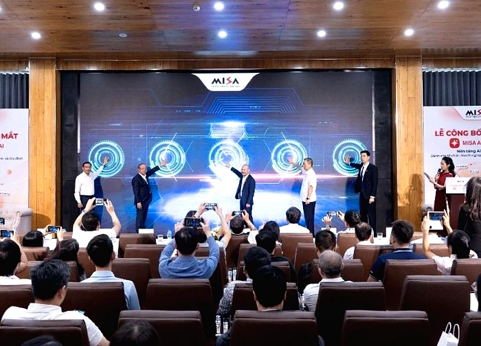 Ra mắt nền tảng AI hợp nhất 'Make in Viet Nam'