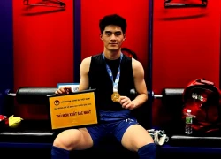 Thủ môn U23 Việt Nam cao 1m91, visual cực điển trai đến Duy Mạnh còn phải khen nức nở