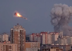 Ukraine hành động khẩn cấp sau loạt trận tập kích lớn của Nga
