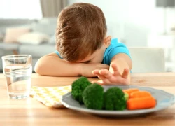 Biểu hiện của trẻ thiếu vi chất dinh dưỡng và cách bổ sung đúng