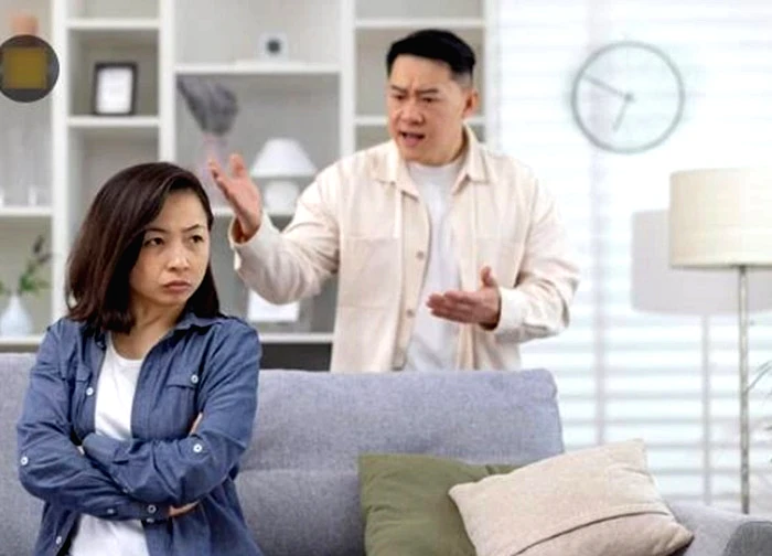Cả nhà xôn xao vì chiếc phong bì phúng viếng của thông gia nghèo
