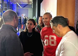 Cậu hai nhà Beckham lúng túng né tránh khi bị hỏi về "drama" gia đình với anh cả Brooklyn