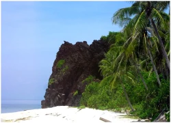 Cổng Tò Vò, Lý Sơn - dáng hình thiên nhiên, sắc màu biển đảo
