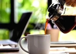 Uống cà phê vào buổi sáng giúp giảm nguy cơ mắc bệnh tim và tăng tuổi thọ