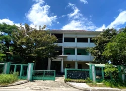 Xử phạt đơn vị chủ quản để trụ sở làm việc bị đập phá tan hoang