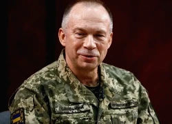 Lần đầu tiên hai Tư lệnh Quân đoàn của Ukraine bị cách chức cùng vì một lý do