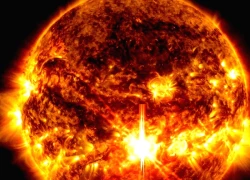 NASA: Mặt Trời bất ngờ đảo ngược xu thế, đang dần thức tỉnh