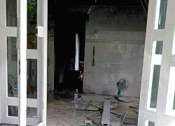 Người đàn ông đâm vợ cũ rồi về nhà nạn nhân tưới xăng, châm lửa tự tử