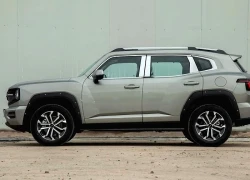 SUV cùng phân khúc với Mazda CX-5, công suất 360 mã lực, giá ngang Toyota Raize