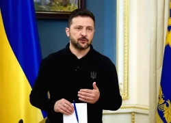 Tổng thống Zelensky tiết lộ sự thay đổi lớn trong việc huấn luyện binh sĩ Ukraine