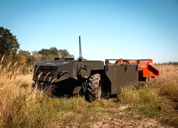 Ukraine sắp tung robot chiến binh "biến hình" ra tiền tuyến