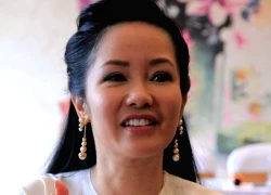 Ca khúc Hồng Nhung cất tiếng hát khiến Trịnh Công Sơn phải đứng bật dậy, rơi cả kính