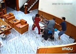 Camera ghi cảnh người đàn ông ở Ninh Bình bị đánh gục ngay tại nhà