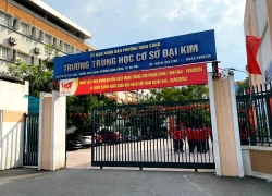 Hiệu trưởng lên tiếng vụ học sinh túm tóc, ấn đầu cô giáo