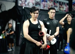 Mỹ nam 6 múi cao 1,78 m trong 'Mưa đỏ' đóng phim điện ảnh mới