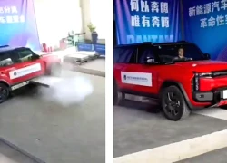 Phóng pin khỏi xe, thử nghiệm chống cháy ô tô điện gây sốc tại Trung Quốc