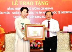 Thứ trưởng Bộ VHTT&DL khen Đức Phúc, nói '3 phút lịch sử' khiến Việt Nam tự hào!